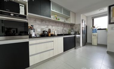 Venta casa 6 ambientes con cochera en Wilde