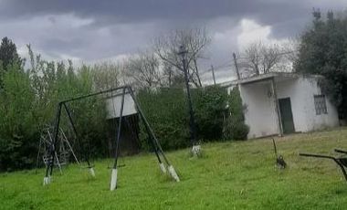 Casa en venta - 3 Dormitorios 2 Baños - Cochera - 1.521Mts2 - Almirante Brown