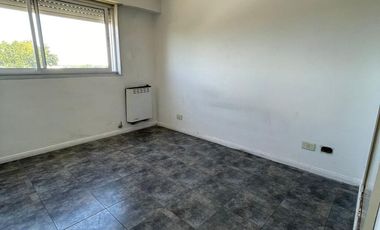 Departamento en  venta de 2 ambientes con balcón- Wilde
