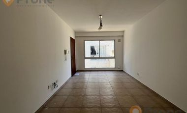 Departamento en Luis Agote