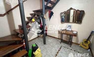 CHALET 4 AMB C/COCHERA- QUINCHO Y JARDIN. QUILMES OESTE