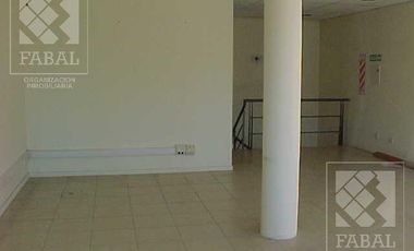 Local / oficina venta centro, 240 m2 en 2 plantas, con cocina y baño; cochera opcional