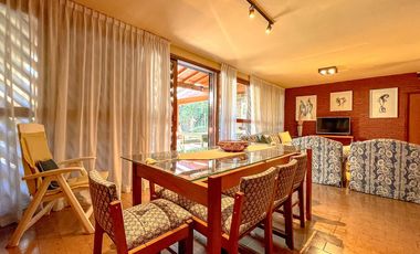 MAGNIFICO | CHALET EN LOS TRONCOS |