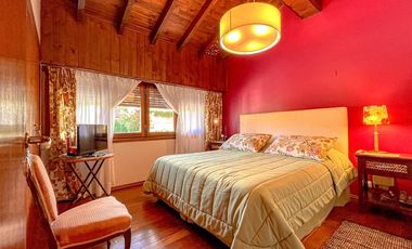MAGNIFICO | CHALET EN LOS TRONCOS |