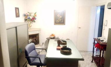 Casa en venta - 3 Dormitorios 3 Baños - 400Mts2 - Azul