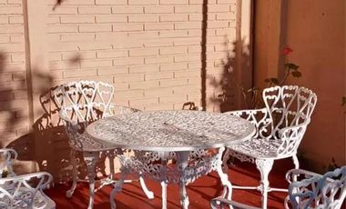 Casa en venta - 3 Dormitorios 3 Baños - 400Mts2 - Azul