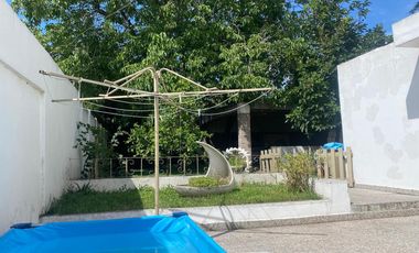 Casa en venta - 3 Dormitorios 2 Baños - 289Mts2 - Florencio Varela