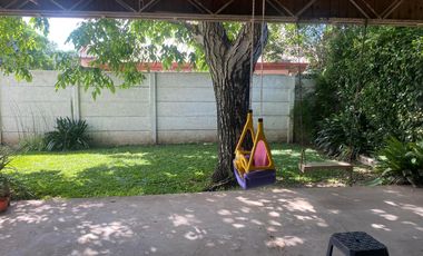 Casa en venta - 3 Dormitorios 2 Baños - 289Mts2 - Florencio Varela