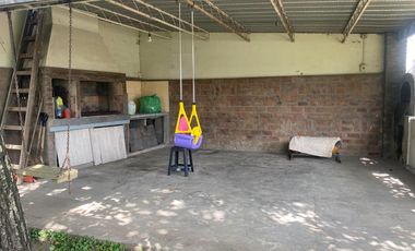 Casa en venta - 3 Dormitorios 2 Baños - 289Mts2 - Florencio Varela