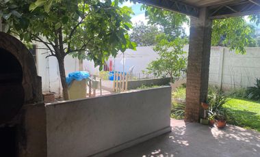 Casa en venta - 3 Dormitorios 2 Baños - 289Mts2 - Florencio Varela