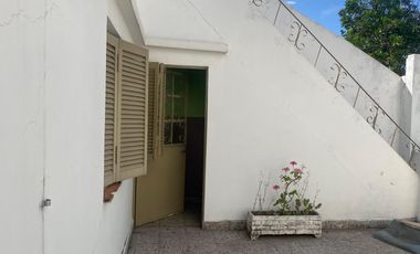 Casa en venta - 3 Dormitorios 2 Baños - 289Mts2 - Florencio Varela