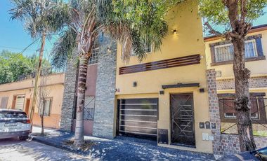Casa en  2 Plantas en Pje. Maldonado Villa Lugano CABA