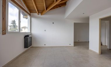 SEMIPISO CON VISTA