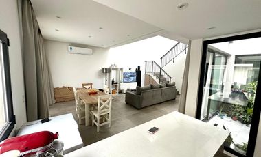 PH 3 AMBIENTES A ESTRENAR CON PATIO Y TERRAZA EN LA BOCA VENTA