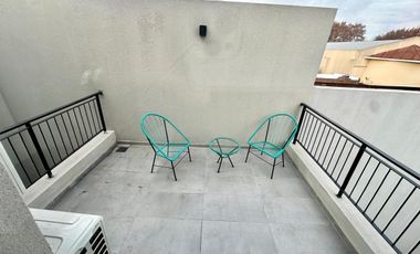 PH 3 AMBIENTES A ESTRENAR CON PATIO Y TERRAZA EN LA BOCA VENTA