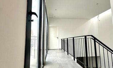 PH 3 AMBIENTES A ESTRENAR CON PATIO Y TERRAZA EN LA BOCA VENTA