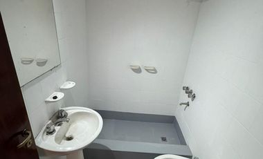 SE VENDE 1 DOR DESOCUPADO A MTS SANATORIO ALLENDE!!!!