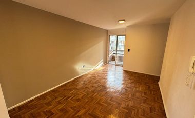 SE VENDE 1 DOR DESOCUPADO A MTS SANATORIO ALLENDE!!!!