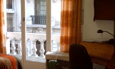 Departamento en venta - 2 Dormitorios 1 Baño - 75Mts2 - Monserrat