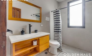 Excelente casa de 5 amb. en Barrio Privado Sausalito