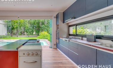 Excelente casa de 5 amb. en Barrio Privado Sausalito
