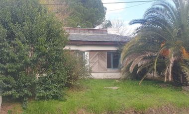 Casa en venta - 3 Dormitorios 3 Baños - 420Mts2 - Cochera - Pilar