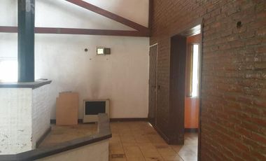 Casa en venta - 3 Dormitorios 3 Baños - 420Mts2 - Cochera - Pilar