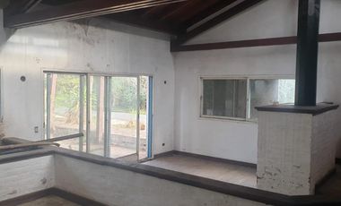 Casa en venta - 3 Dormitorios 3 Baños - 420Mts2 - Cochera - Pilar