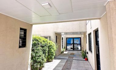 Oportunidad. Departamento en Venta de 2 plantas. Sin expensas. Centro Zárate