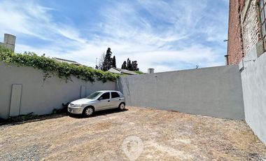 Oportunidad. Departamento en Venta de 2 plantas. Sin expensas. Centro Zárate