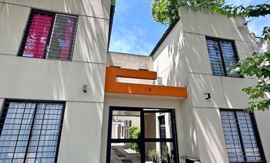 Oportunidad. Departamento en Venta de 2 plantas. Sin expensas. Centro Zárate