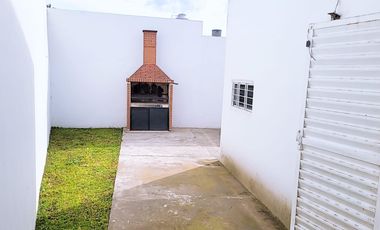 PH en venta - 2 Dormitorios 1 Baño - 157Mts2 - La Plata