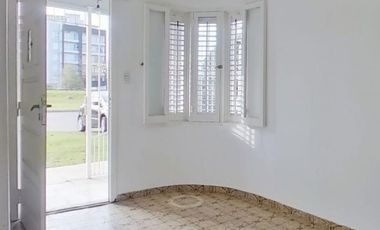 PH en venta - 2 Dormitorios 1 Baño - 157Mts2 - La Plata