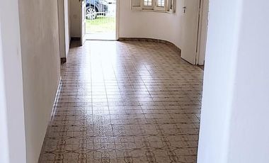 PH en venta - 2 Dormitorios 1 Baño - 157Mts2 - La Plata