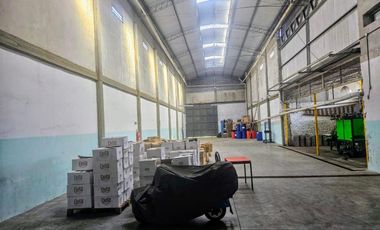 GALPON VENTA EN UCRANIA  2930 (LANUS)