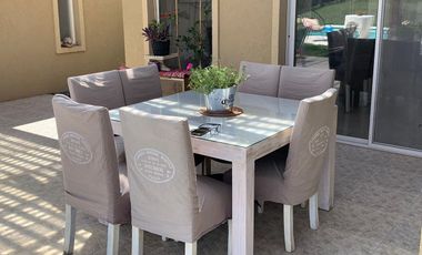 VENTA Excelente casa en Venta en San Sebastian con Pileta 3 dorm. Gran fondo libre a la reserva!!!