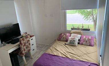 VENTA Excelente casa en Venta en San Sebastian con Pileta 3 dorm. Gran fondo libre a la reserva!!!