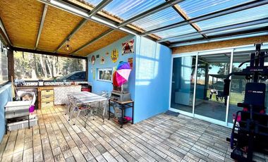 Casa en venta - 3 Dormitorios 3 Baños - 677Mts2 - Mar Chiquita