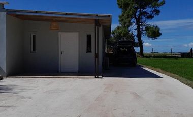 Casa en venta - 3 Dormitorios 3 Baños - 677Mts2 - Mar Chiquita