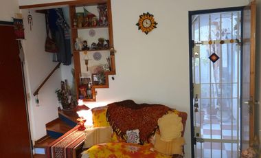Departamento 3 ambientes con cochera compartida