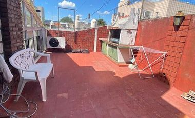 CASA VENTA VILLA SARMIENTO 4 AMBIENTES