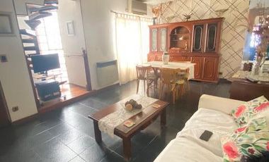 CASA VENTA VILLA SARMIENTO 4 AMBIENTES