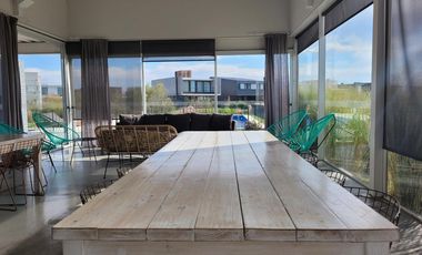 Puertos del Lago - Acacias | Venta | Casa con linda vista abierta, sin vecinos al fondo