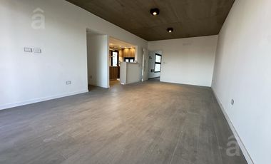 Semipiso en Venta en Villa Ballester - 3 ambientes con terraza y 2 cocheras