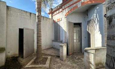 Casa en Juncal  al 300