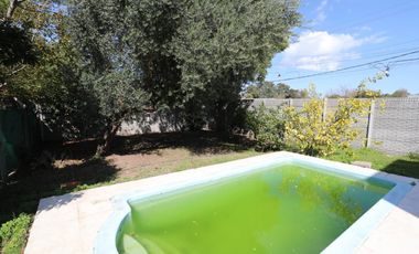 Venta Casa en Barrio Semi Cerrado Los Ceibos Matheu Escobar