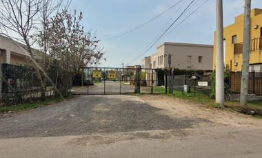 Venta Casa en Barrio Semi Cerrado Los Ceibos Matheu Escobar
