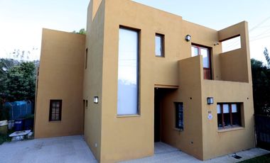 Venta Casa en Barrio Semi Cerrado Los Ceibos Matheu Escobar