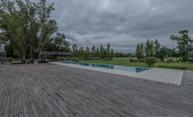 IMPORTANTE CASA A POLO-CANCHA DE TENNIS-B C CHACRAS DE MURRAY | PILAR