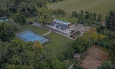 IMPORTANTE CASA A POLO-CANCHA DE TENNIS-B C CHACRAS DE MURRAY | PILAR